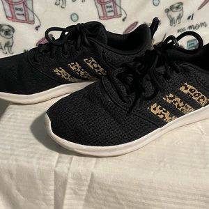 Adidas womens size 7.5